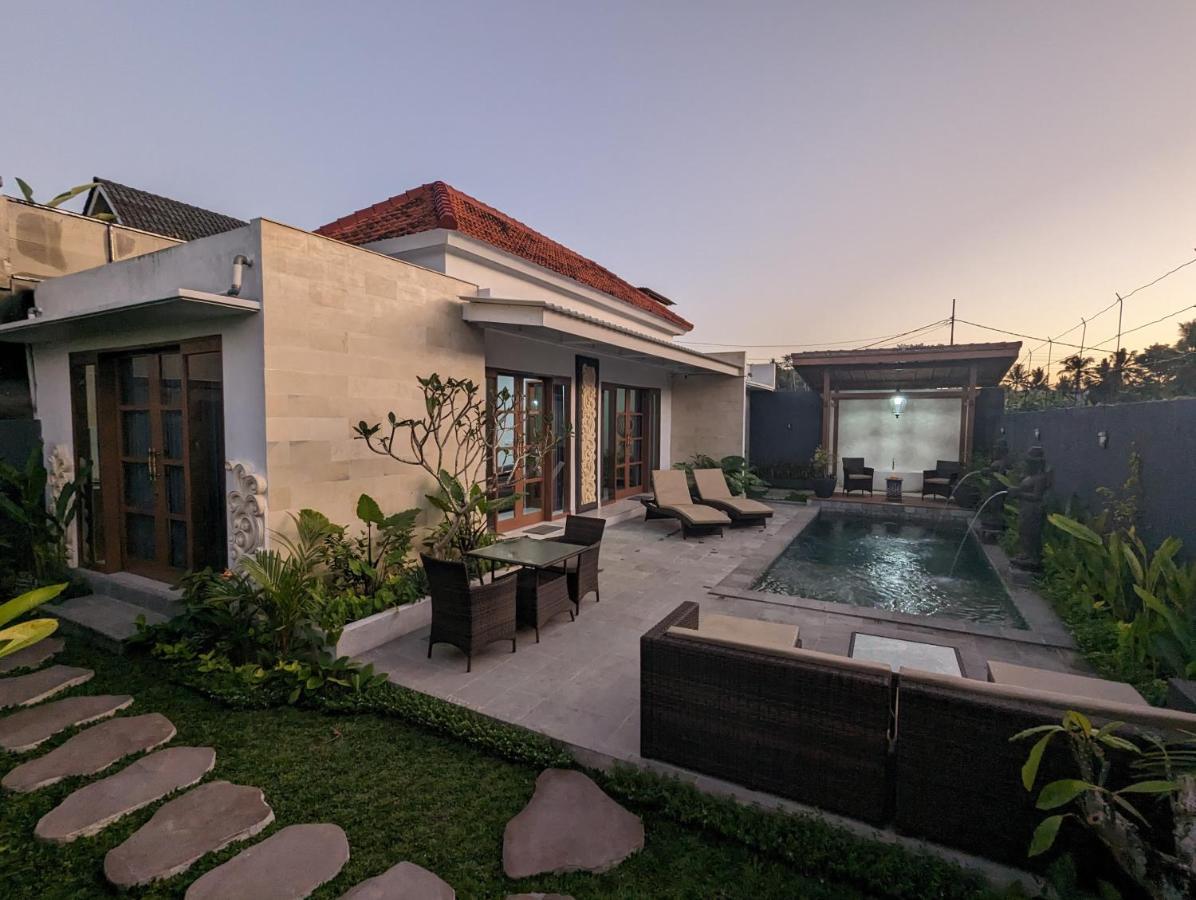 Villa Na-Na Ubud Zewnętrze zdjęcie